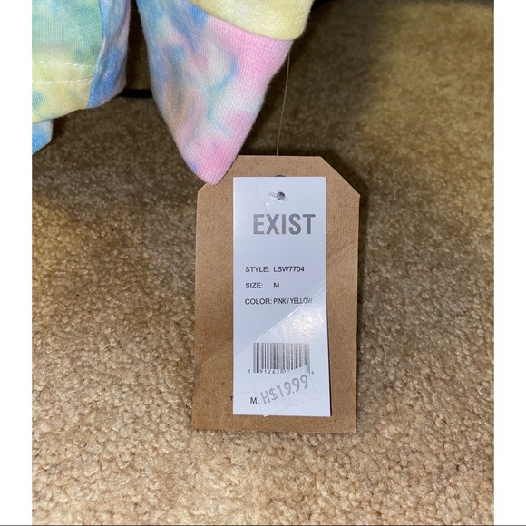 Tye-Dye long sleeve - Picture 3 of 3